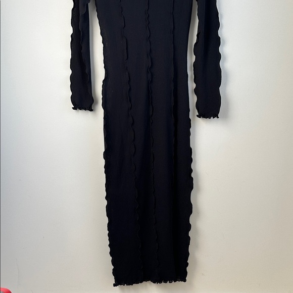 H&M OVERLOCK-DETAIL RIB-KNIT DRESS - Picture 8 of 11